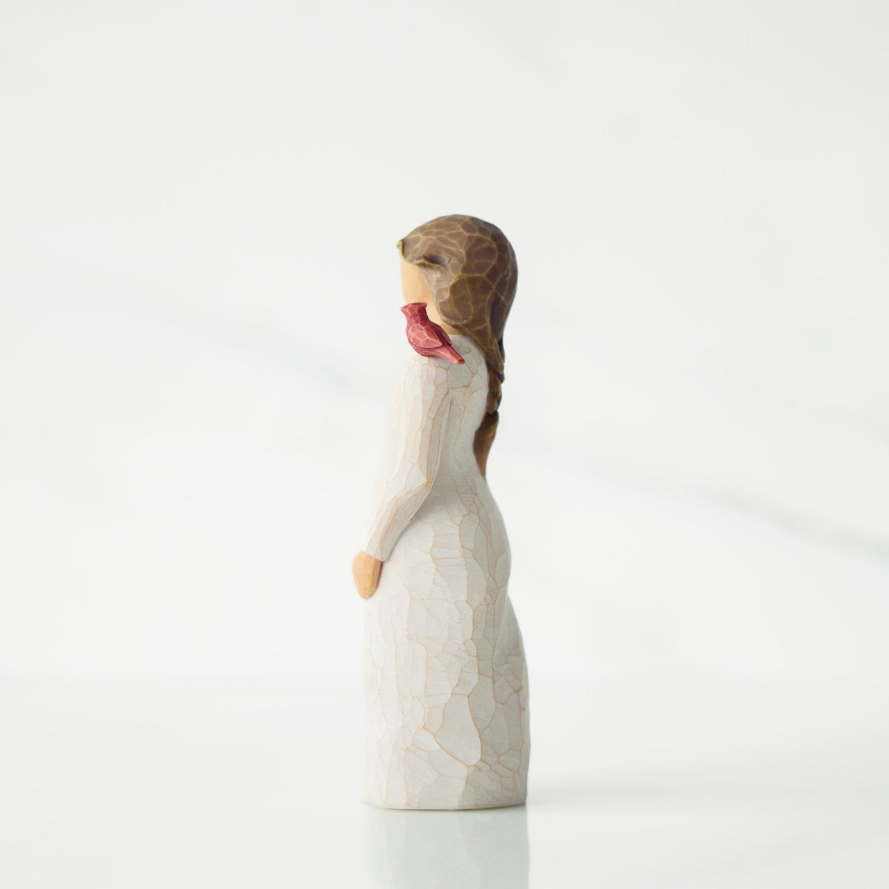 Messenger with Cardinal figurine as a comfort and remembrance gift
