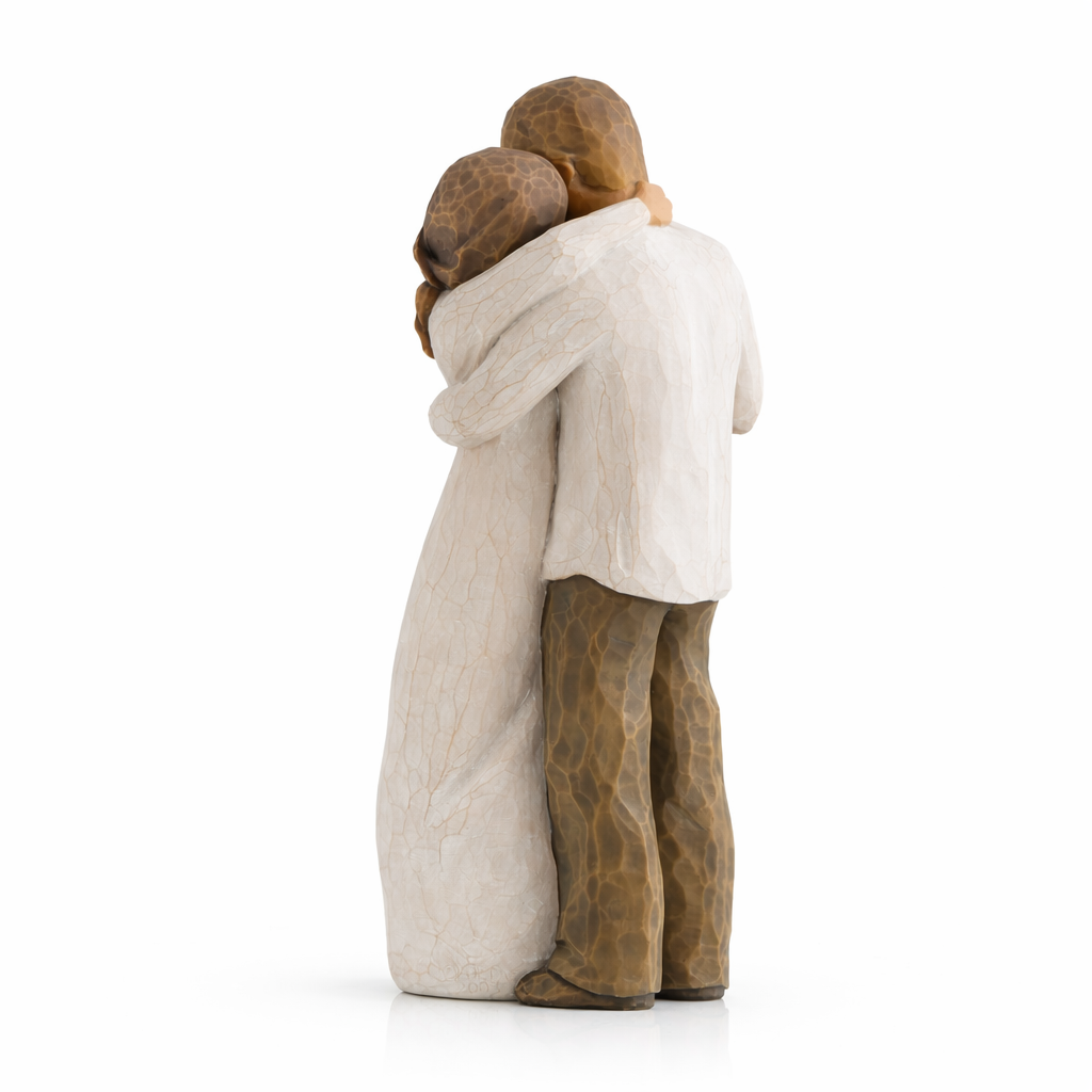 Promise figurine as a meaningful commitment gift for couples