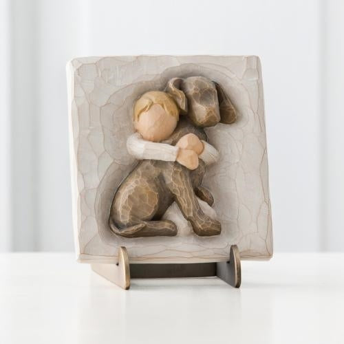 Hug plaque as a pet lover friendship and comfort gift