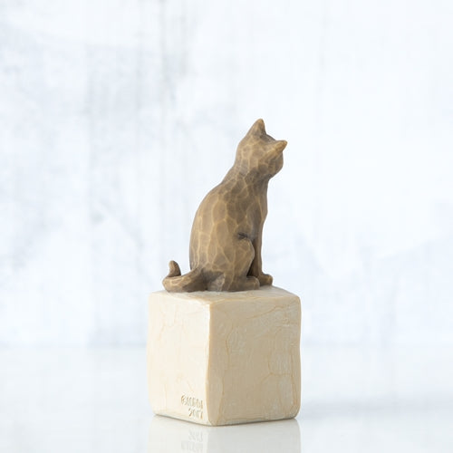 Love My Cat dark figurine as a cat lover keepsake gift