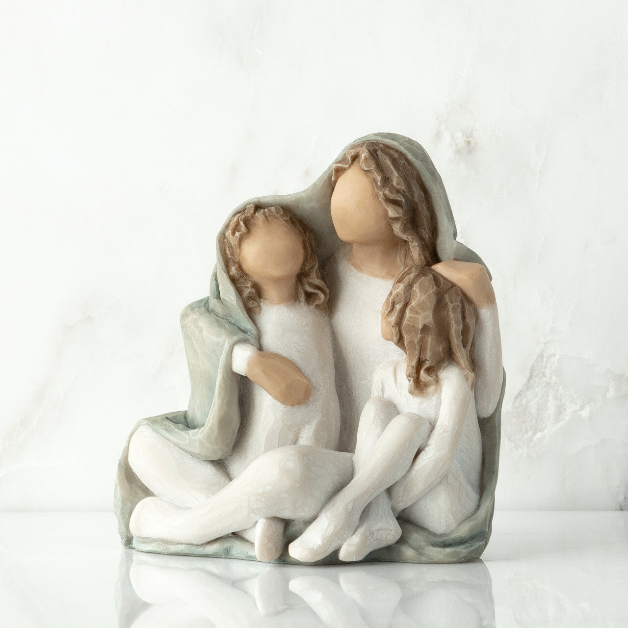 Cozy figurine as a mother and children family keepsake gift