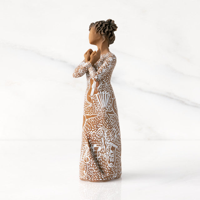 Detail view of Music Speaks Figurine – Darker Skin Musician Gift for musicians and performers